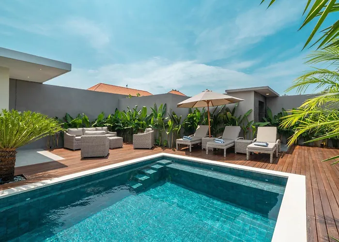 Koya : Luxurious And Modern 3br In Seminyak!
