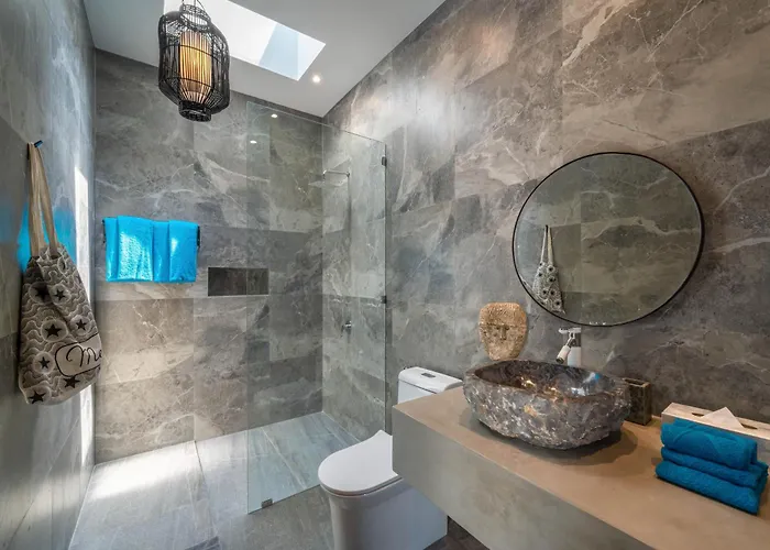Koya : Luxurious And Modern 3br In Seminyak! 别墅 塞米亚克